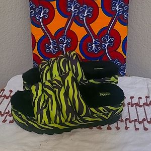 UGG Puff Slides Sandal